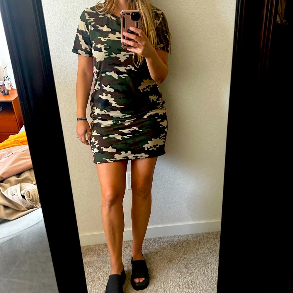 Sporty Camo shirt dress